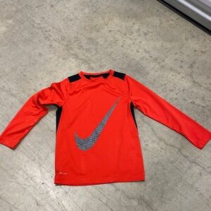 Nike Boy’s Red and Black Long Sleeve dri-fit thermal size small